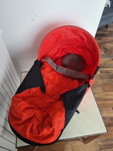 Babyzen Yoyo Newborn Pack & Fotmuff Red - Picture 5 of 10