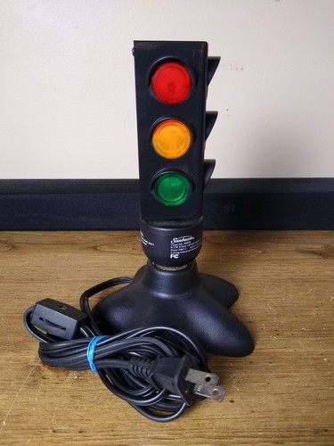 Rare Sunbeam Traffic Light Art Bulb with Star Shape Light Base Party 2005  - Picture 11 of 14