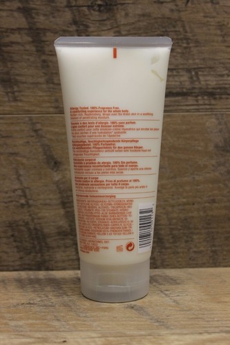 Clinique Deep Comfort crema hidratante corporal rica en mantequilla sin fragancia DEFECTUOSA - Imagen 3 de 8