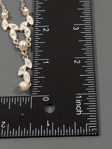 White Faux Pearl Crystal Leaf Y-Drop Necklace Silver Tone Bridal Wedding 20" - Picture 11 of 11