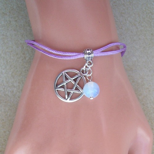 Pentagram and Opalite Moonstone Bead Light Purple Cord Bracelet in Gift Bag - Picture 2 of 6