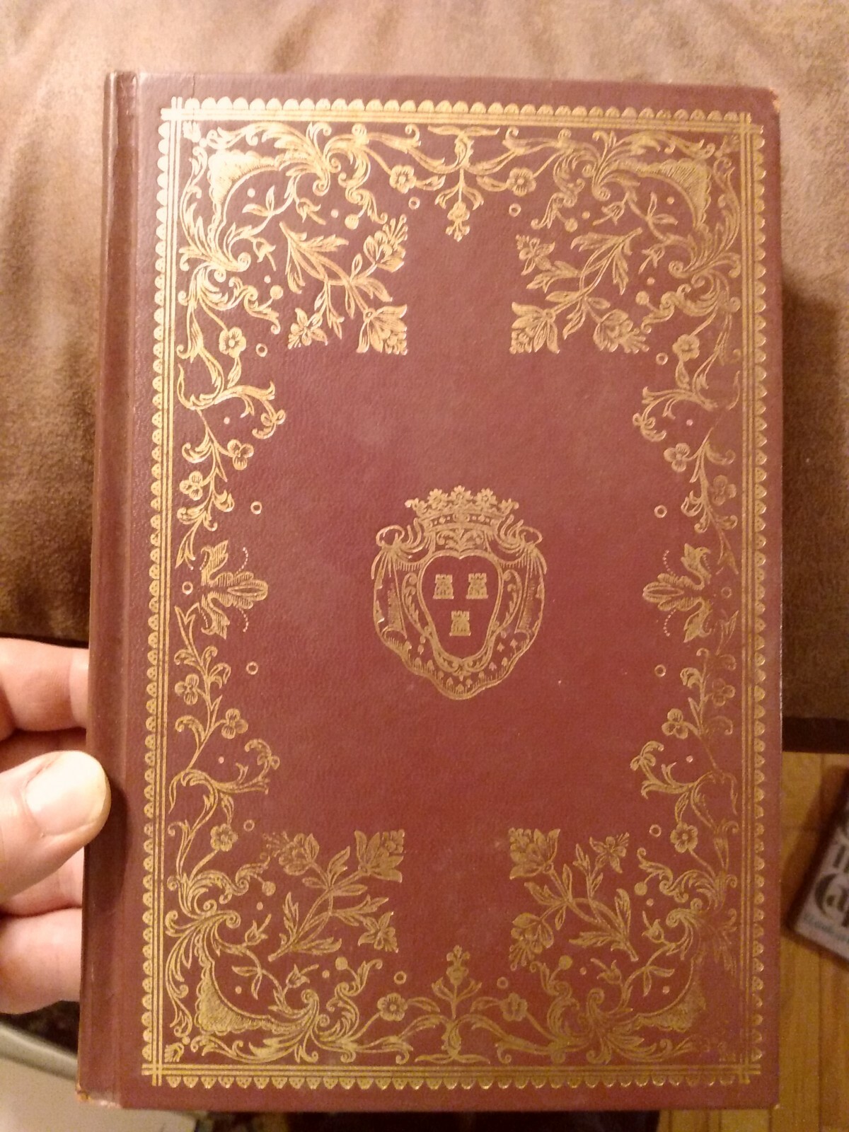 Picture 1 of 4