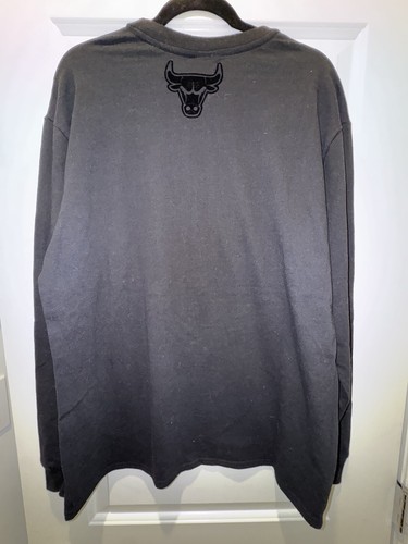 New With Tags Chicago Bulls Rare 2XL UNK X NBA Black Long Sleeve Shirt Velour - Picture 4 of 4