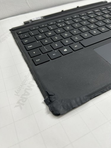 Microsoft Surface Pro 4 5 6 7 Type Cover 1725 Keyboard UK QWERTY (48 - Picture 3 of 4