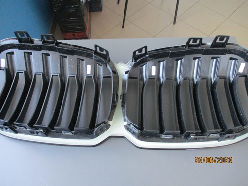 PARRILLA DELANTERA PRINCIPAL 7450957 ORIGINAL BMW SERIE 1 M SPORT F40- 2020 (GR8) - Imagen 3 de 9