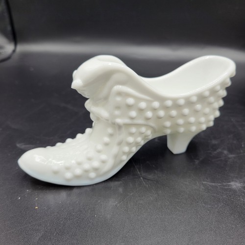 Vintage Fenton Cat's Head White Milk Glass Hobnail Shoe Slipper 6" - MINT - Picture 4 of 11
