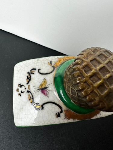 Vintage Chinese Jar Ceramic Fruit Flowers Cross Basket Weave Brass Lid F21 - Imagen 9 de 12