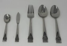 Oneida Maderno 5 Piece Serving Set Quality 18/10 Stainless