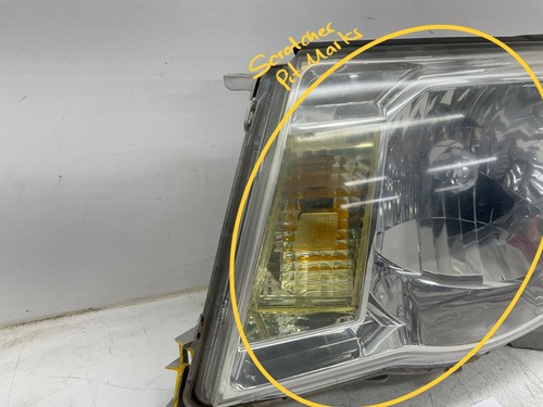 2005 2006 2007 2008 2009 - 2011 Toyota Tacoma DRIVER Side Halogen Headlight OEM - Picture 8 of 11