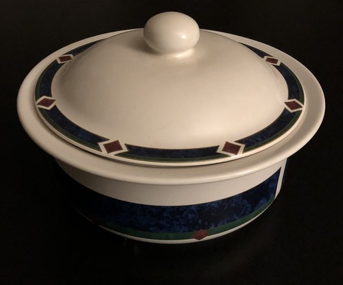Pfaltzgraff Amalfi Classic 2.5 Quart Round Covered Casserole Dish Retired EUC - Picture 4 of 4