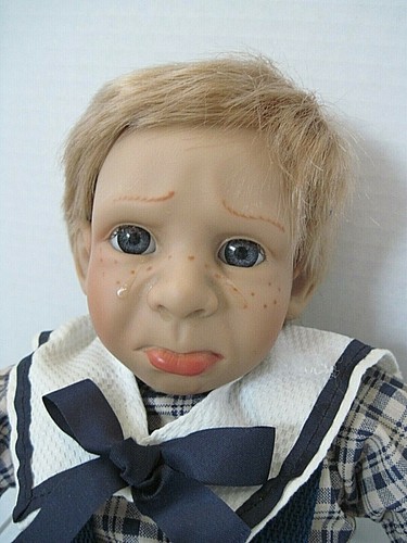Muñeca de vinilo Expression bebé niño puchero cara llorando pecas baret vintage - Imagen 12 de 12