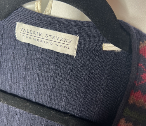 Valarie Steven’s Women’s Vest Button Front 100% Merino Wool No Size Tag AS IS - Picture 3 of 11