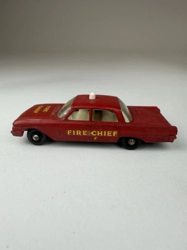 Lesney Matchbox Series No 59 Ford Fairlane Fire Chief Car