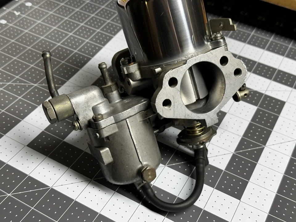 1972 Datsun 240z Hitachi HJG46W Round Top SU Front Carburetor 3 Screw - Image 4 of 4