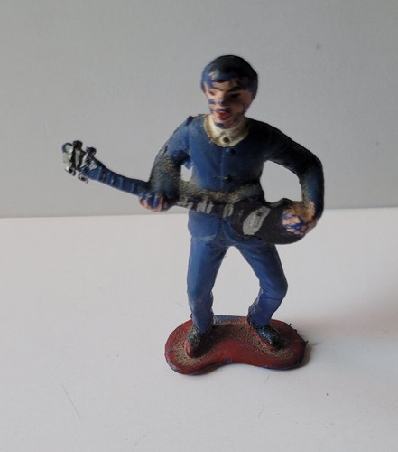 BEATLES SET of FOUR 2.5 inch plastic CAKE DECORATION Topper SWINGERS 1964 - Picture 10 of 11