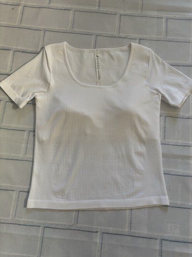 Camisa Lululemon 12 Ebb To Street Blanca Manga Corta Top Sujetador Acolchado Pullover - Imagen 1 de 15