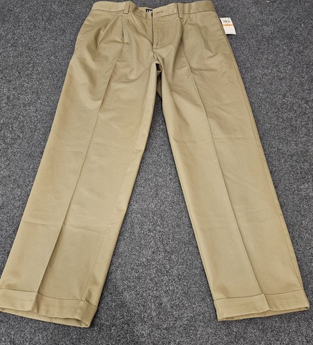 Pantalones IZOD Para Hombre Talla 33x30 Caqui Sol Madison Chino Calce Clásico Doble Pliegue  - Imagen 1 de 10