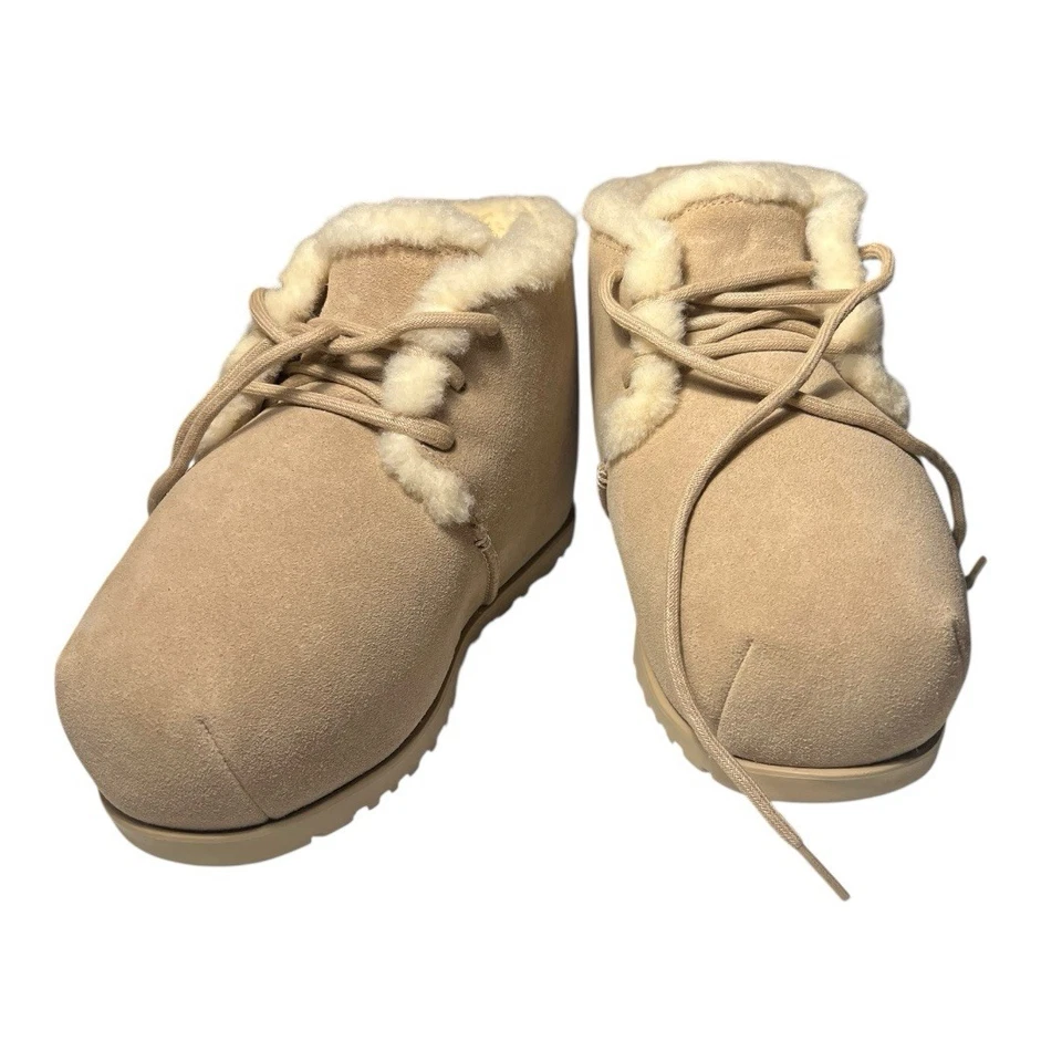 Nuevo sin caja UGG Mujer’s Pumped Imitación Piel Ribete Zapatilla Botín en Semilla de Mostaza Talla 7 Foto 4 de 4