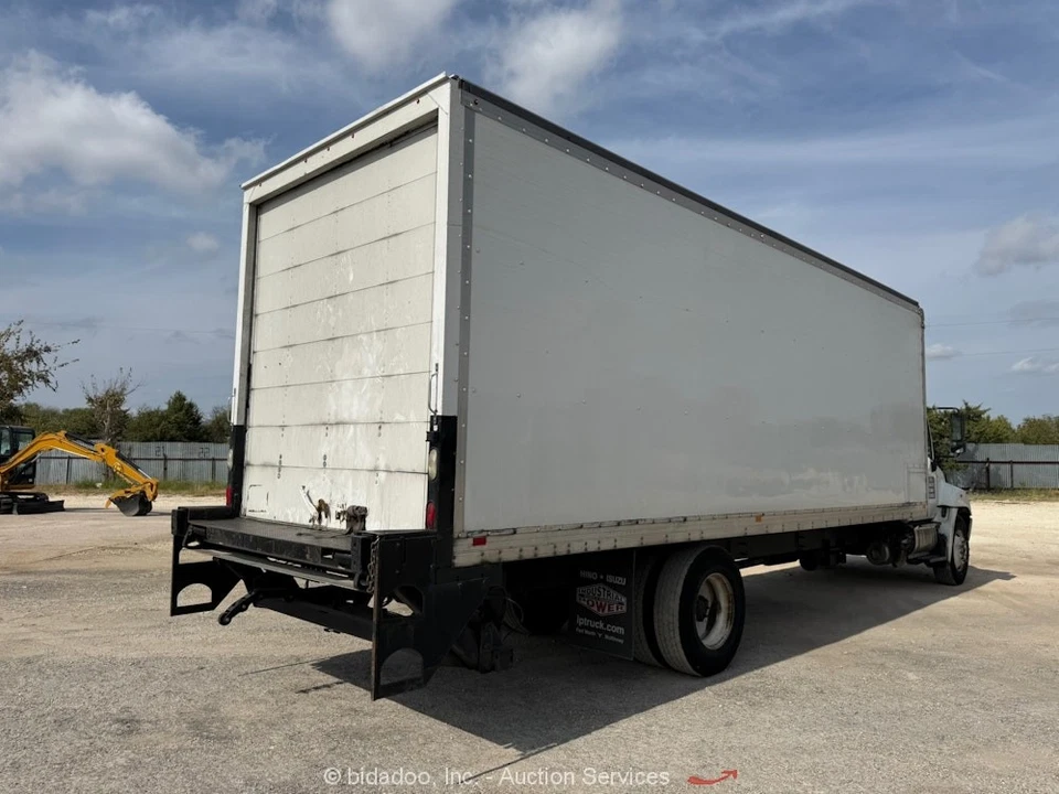 2018 Hino 258 26' S/A Enclosed Box Delivery Van Truck Lift Gate A/T bidadoo - Image 4 of 4