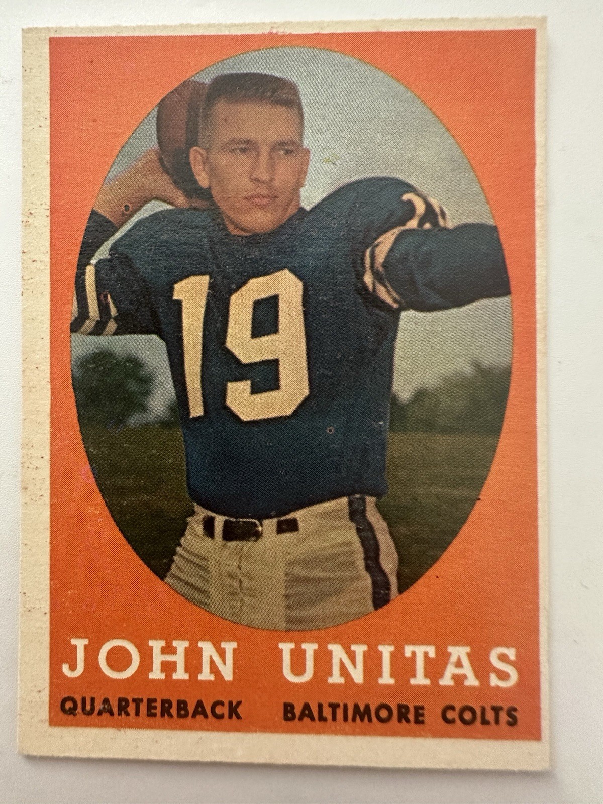 1958 Topps #22 - John (Johnny) Unitas - HoF - Baltimore Colts