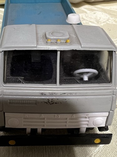 1/43 USSR Kamaz 5320 original Rare Grey Cab with blue flatbed - Imagen 8 de 24