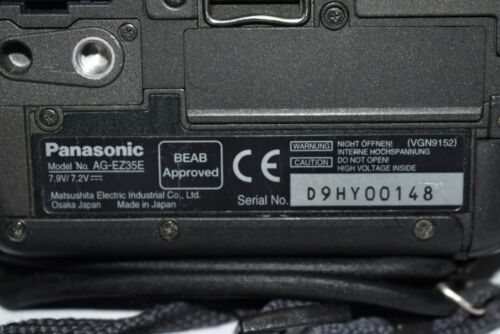 Panasonic AG-EZ35 Digital Video Camera/Recorder W/ Two Batteries Charger VW-AD3 - Picture 10 of 12