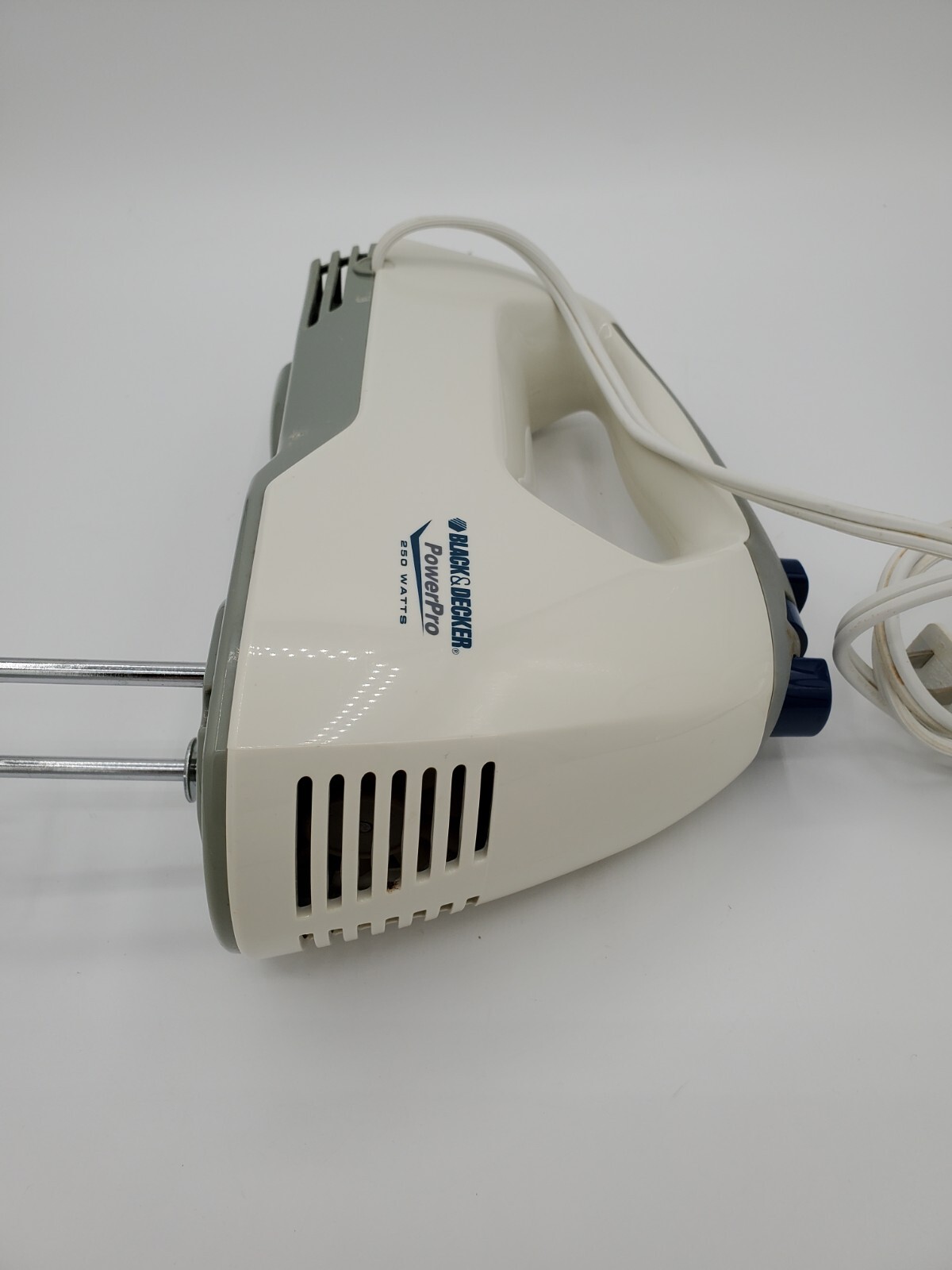 Black & Decker Power Pro 250 Watt Hand Held Kitchen Mixer 5 Speed Boost