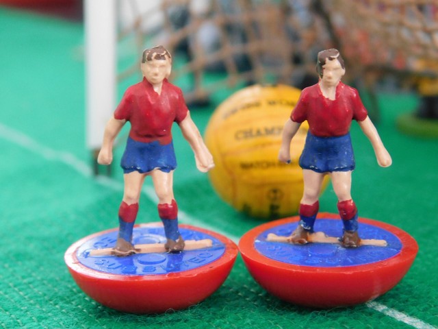 VINTAGE 1960s SUBBUTEO - CLASSIC HEAVYWEIGHT SPARES - SPAIN - # 48 - OHW. VINTAGE 1960s SUBBUTEO - CLASSIC HEAVYWEIGHT SPARES - SPAIN - # 48 - OHW.