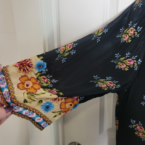 NWT Tolani Sundance Embroidered Boho Top Blouse Medium 3/4 Sleeve Festival Shirt - Picture 5 of 8
