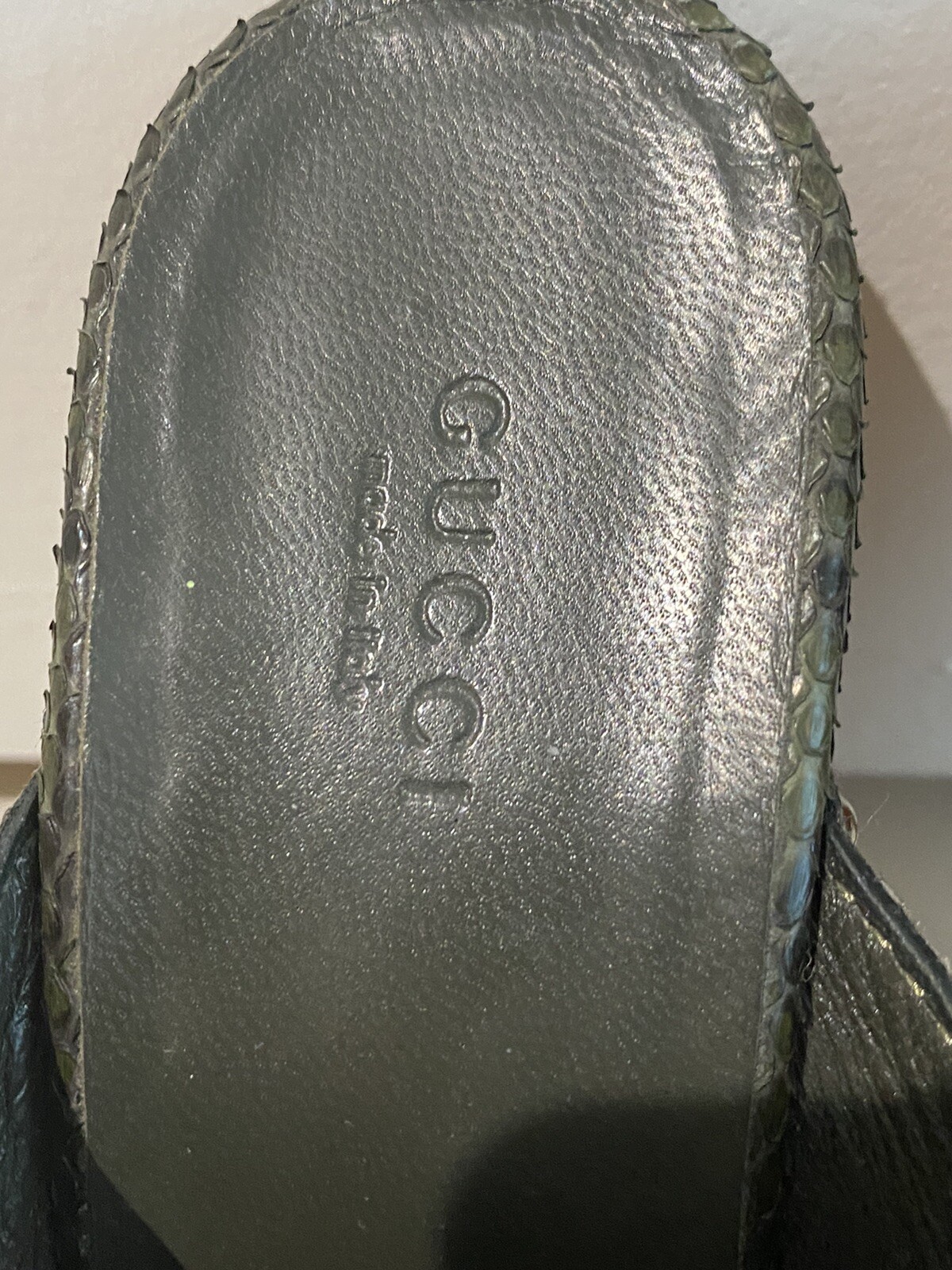 GUCCI GREEN PYTHON SNAKESKIN HORSEBIT WOODEN PLAT… - image 4