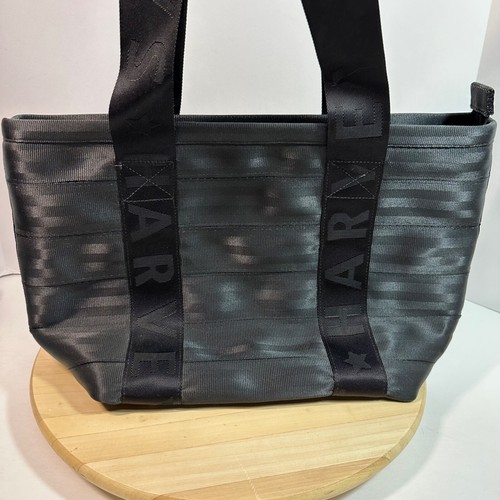 Harveys Seatbelt Bag Solid Black MBT Medium Boat Tote Shoulder Bag Zip Top - Picture 2 of 14