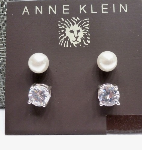 A89) Anne Klein Zirkonia Silberfarbene Ohrstecker & Kunstperlen Set - Neu - Bild 1 von 6