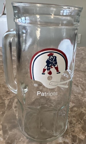 New England Patriots Football Glass Beer Mug-Fisher Peanuts-7” VINTAGE-V.G. USED - Picture 3 of 9