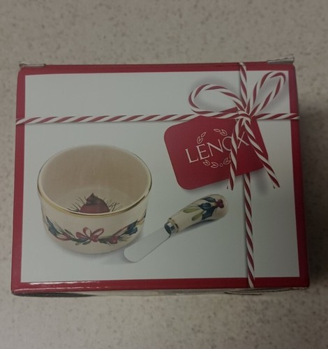 Lenox Greetings Red Cardinal Deep Bowl With Spreader Brand New with Box 4.5 " - Picture 11 of 12