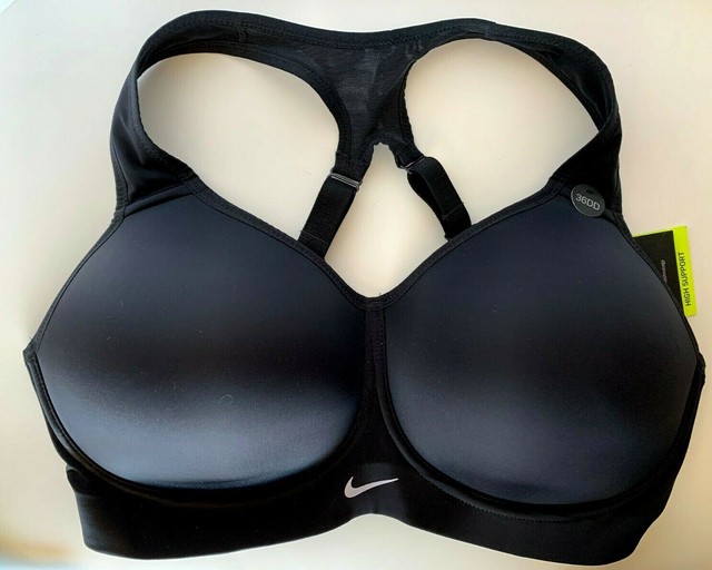 34dd women