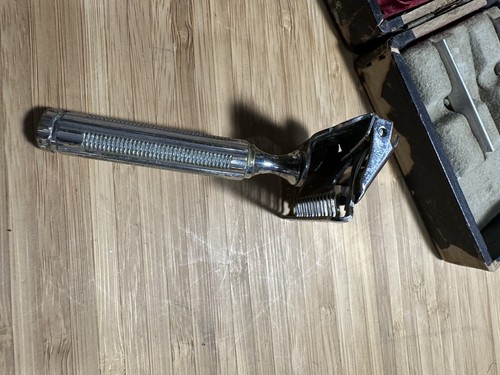 Vintage THE GEM, IN CASE, USA MADE RAZOR - Picture 16 of 18