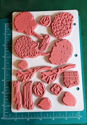 16 Taylored Expressions: " Forever in Bloom" EUC Hydrangeas Flowers Leaf LARGE  - Picture 2 of 2