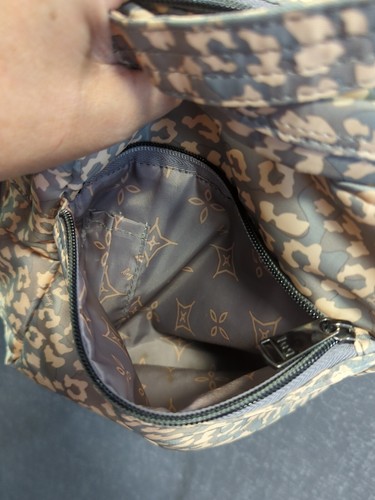LUG RANGER Leopard Cheetah Print Crossbody Quilted Polyester Bag GRAY PEACH  - Picture 15 of 24