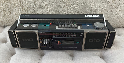 Sony VTG Boombox CFS-D10 MEGA BASS Stereo Cassette-Corder EQ