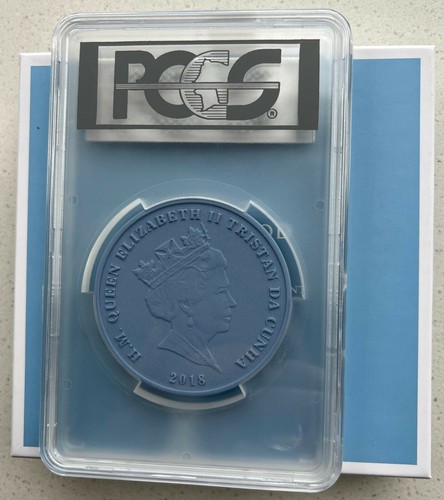 Moneda de jaspe de tres gracias Wedgwood 2018 Tristán Da Cunha británico graduación profesional MS70 - Imagen 2 de 4