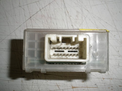 01-02-03 MAZDA PROTEGE CRUISE CONTROL MODULE # BL8M66320 (RELAY-825) - Picture 2 of 2