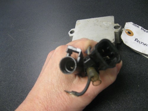 Mercury Outboard 883072T2 Regulator Assembly BIN0268 - Picture 3 of 11