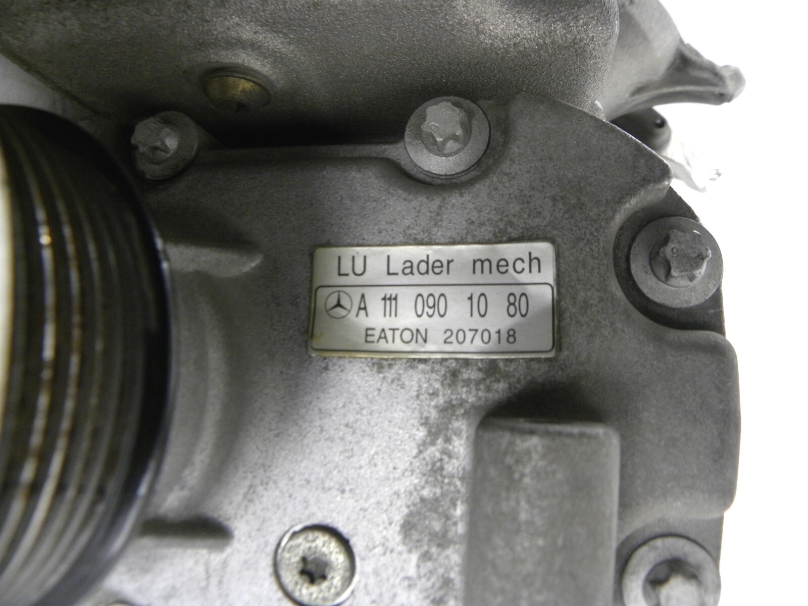 Factory OEM Eaton Supercharger Assembly for 0104 Mercedes R170 SLK230