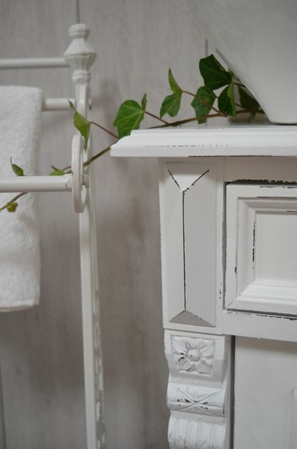 Land & Liebe - Waschkommode in Shabby-Chic für das Gäste-WC - Bild 4 von 6