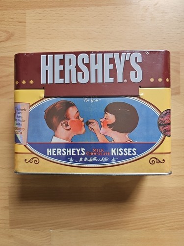 Recipe Tin with 99 Recipe Cards Hershey's Chocolate Keepsake, 5 Section (Sealed) - Picture 5 of 7