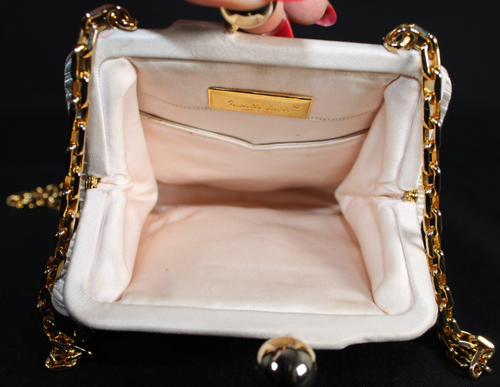 JUDITH LEIBER Vintage Ivory Ribbed Silk Satin Gold Chain Strap Shoulder Bag - Picture 17 of 18