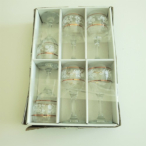 Set of 6 Duchess Entertaining  Floral Optic Wine Goblets. FREE SHIPPING - Picture 3 of 7