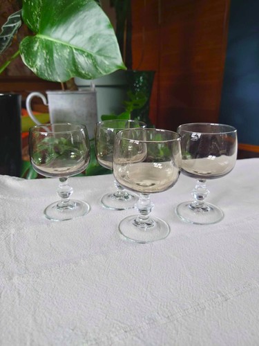 Lot de 4 verres à vin, fumé, Luminarc France, 1970 - Imagen 3 de 7