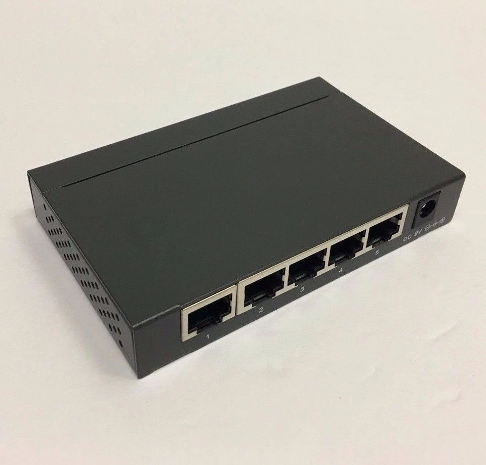 SMC Networks EZ Switch SMC105DT NEW - Image 3 of 4