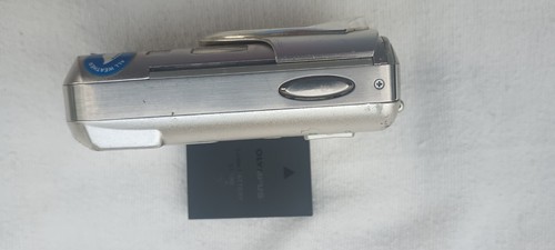 Olympus Stylus 300 3.2MP untested - Picture 4 of 10